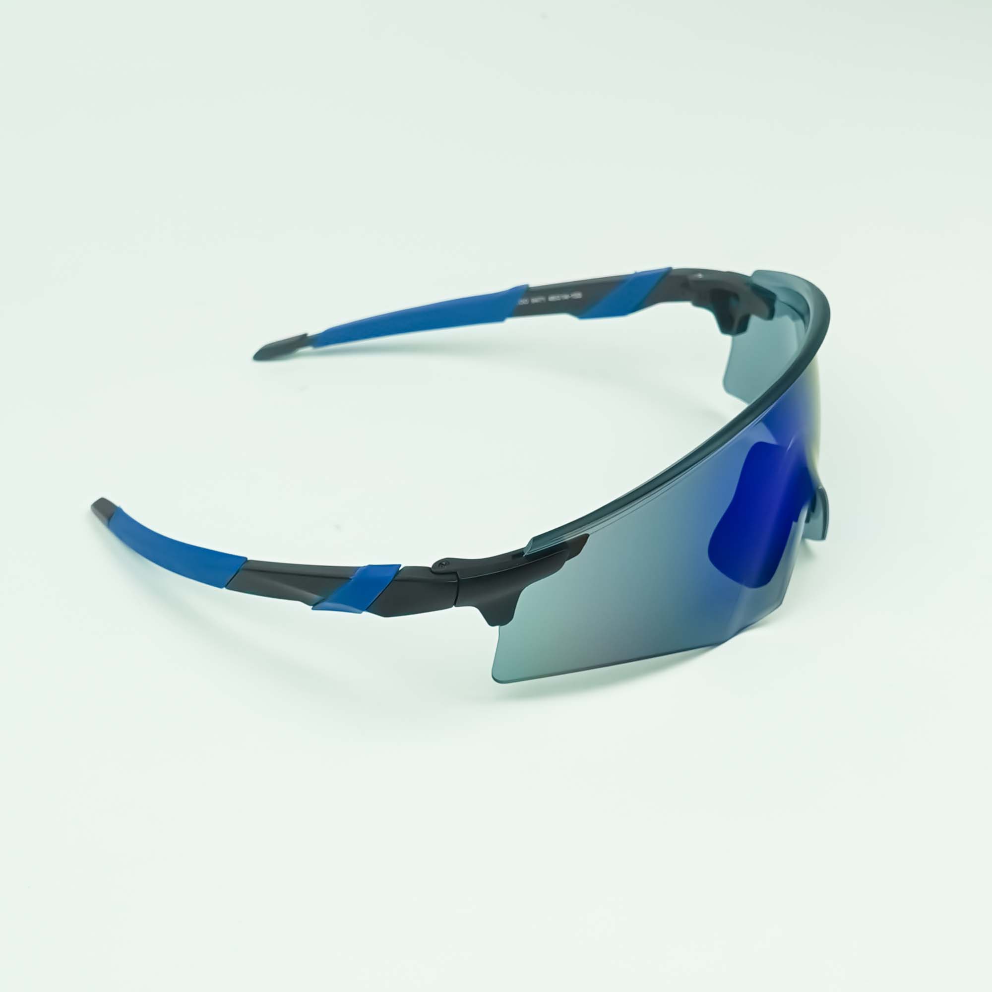 Oakley 02